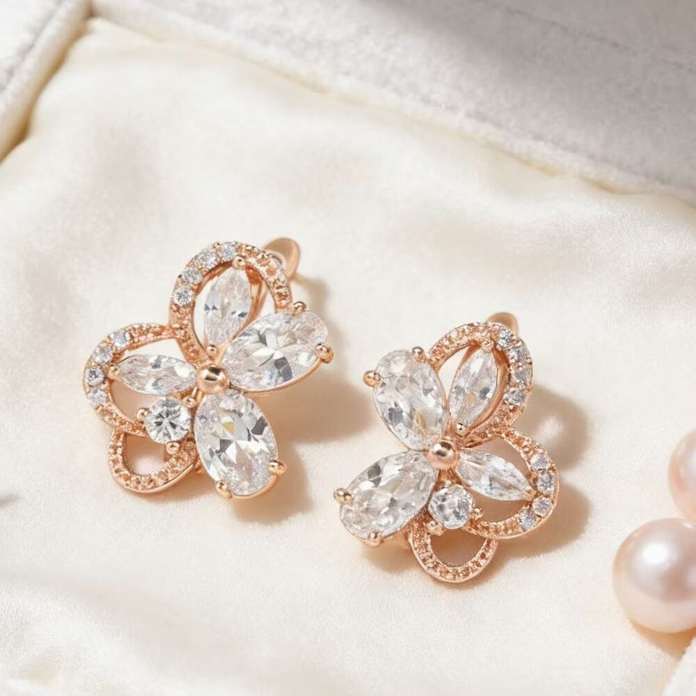 18K Gold Fashionable High-End Hoop Earrings
